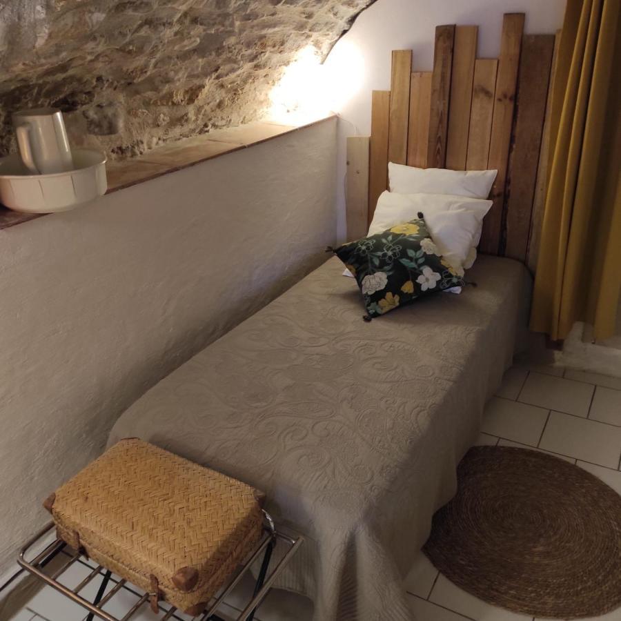 Chambres Du Clocher Vallon-Pont-dʼArc Esterno foto